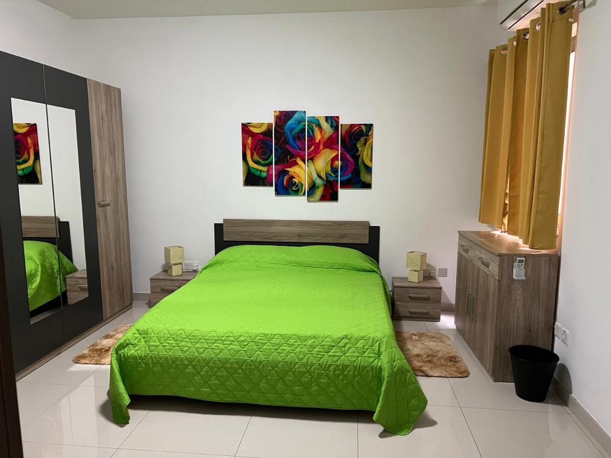 Claire'S Court Daire Marsaxlokk Dış mekan fotoğraf
