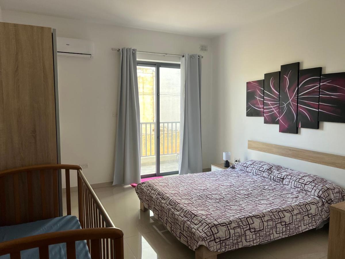 Claire'S Court Daire Marsaxlokk Dış mekan fotoğraf