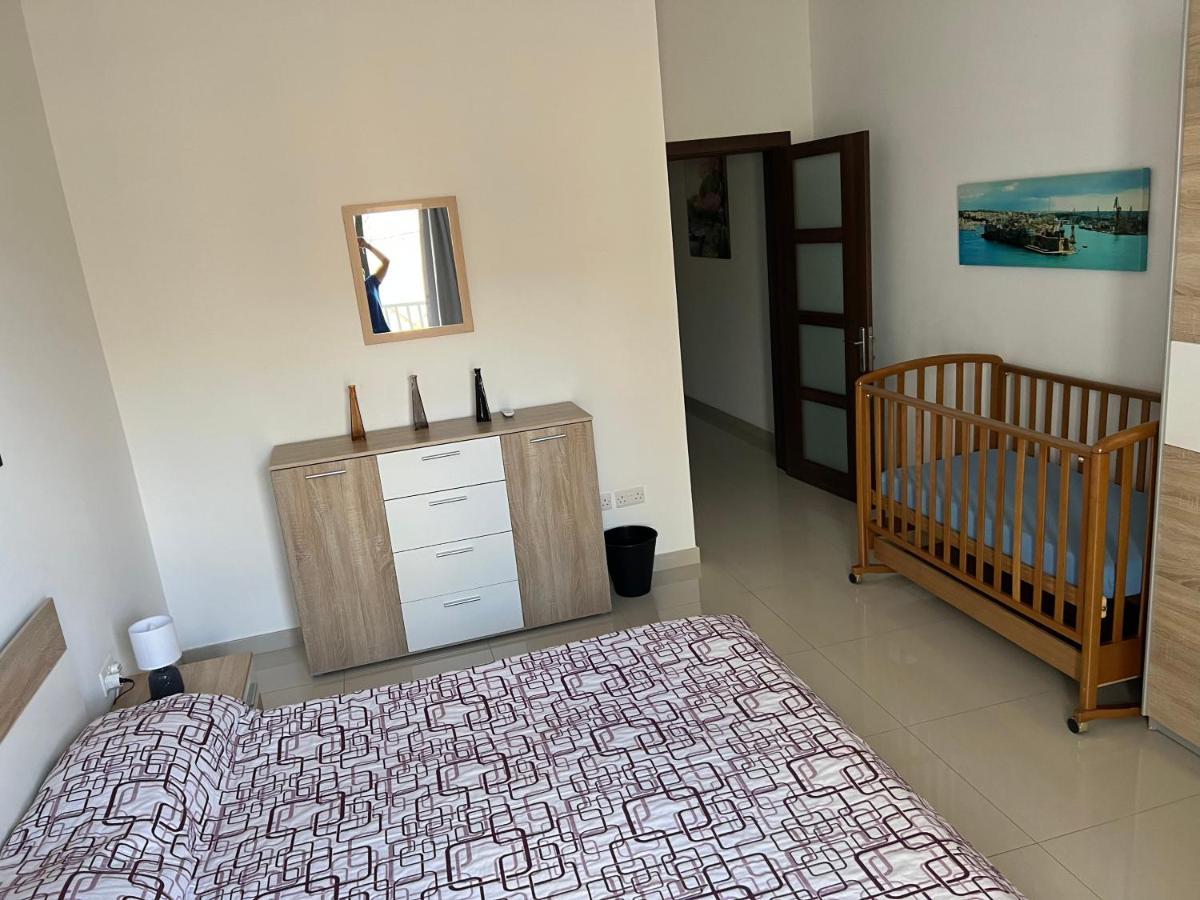 Claire'S Court Daire Marsaxlokk Dış mekan fotoğraf