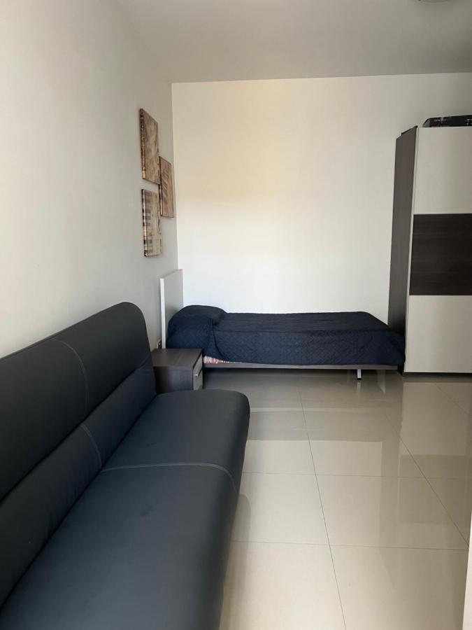 Claire'S Court Daire Marsaxlokk Dış mekan fotoğraf